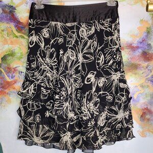Jacqui E Black & Beige Floral Skirt With Tiered Ruffle Hem
